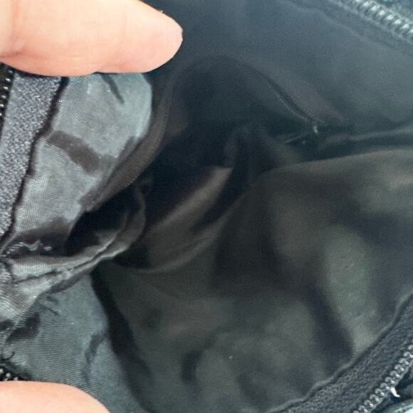 R&G Design Y2K Vintage Black Woven Suede Upper Slim Pouch Top Zip Boho Crossbody - Picture 2 of 6